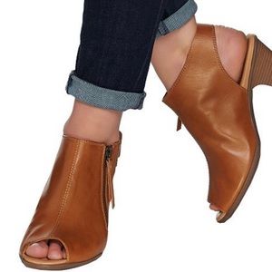 Earth peep toe leather booties